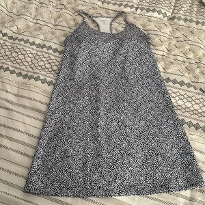 Old Navy Active dress